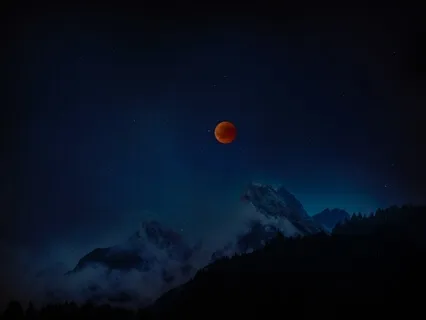 Moon Meditation With Binaural Beats