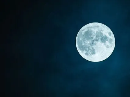 Moonlight Calm: Drift Into Deep Sleep