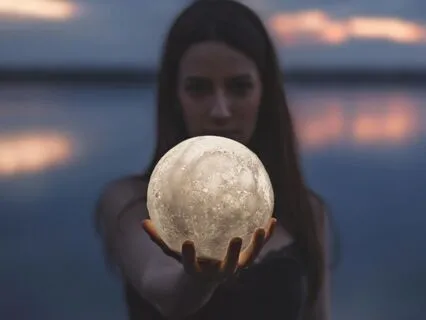 Moonlight's Glow: Release Imposter Syndrome's Hold