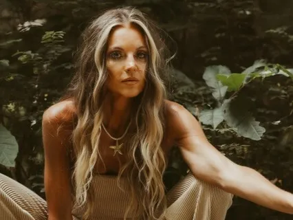 Morning Breath: A Meditation To Flow, Ground & Let Go