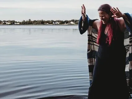 Morning Breath Gratitude: A Raw Reset