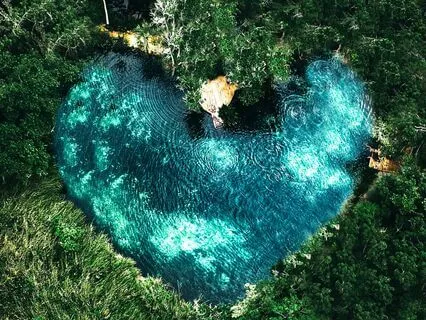 Morning Feminine Empowerment Affirmations - 528 HZ With Aum