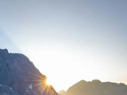 Morning Meditation: A Bright Start To Your Day