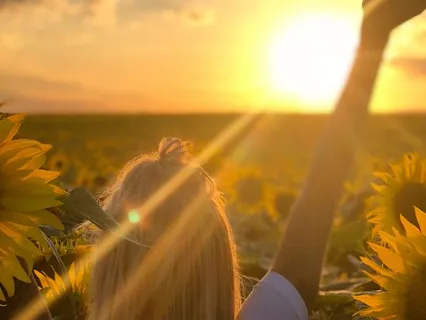 Morning Meditation: Awaken Your Senses And Embrace The Day