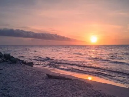 Morning Peaceful Shoreline (Guided Visualization)