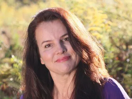 Morning Ritual: Ground Your Body, Open To Abundance