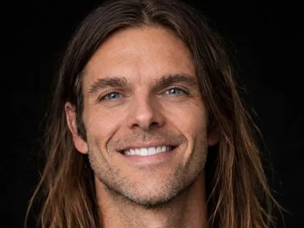 Morning Signal: 360° Breath Before The World Arrives