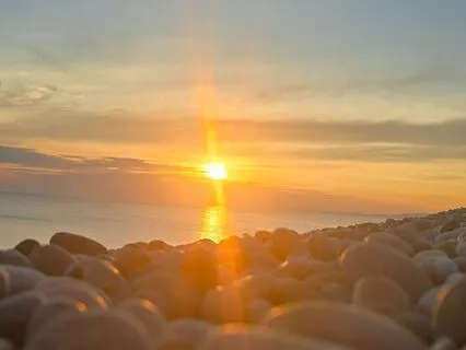 Morning Sunshine: Begin Your Day With Light And Gratitude