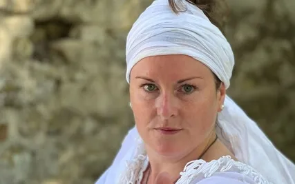 Move & Shake To The Beat Of The Drum