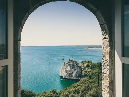 Movin' Into Spaciousness - Handpan & Electric Guitar Jam