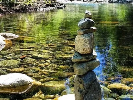 Moving Into The Power Of Presence: Guided Movement & Meditation To Shape Thoughts