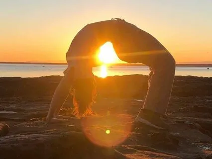 Mudra And Mantra Meditation For The Root Chakra