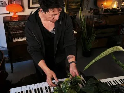 Music Created By A Living Plant — For Anxiety Calm At 528 Hz