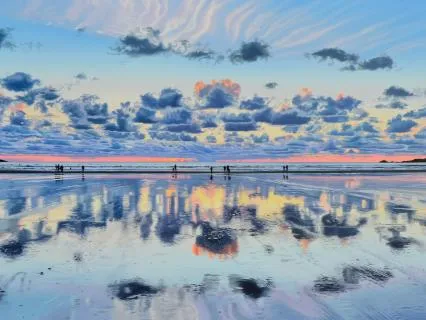 Music For Peace, Love and Prosperity