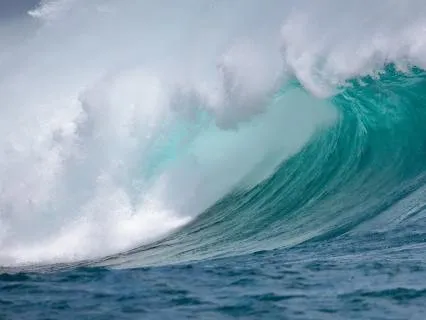 Silent Ocean Hush