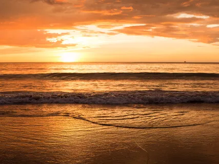 На Пустынном Пляже