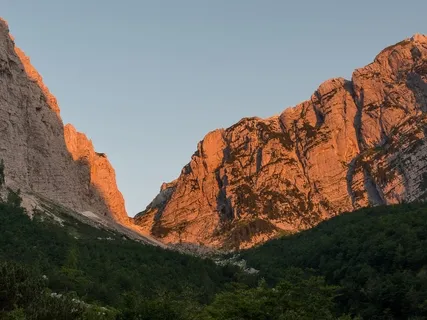 Nadi Shodhana (Alternate Nostril Breathing) Purification Practice