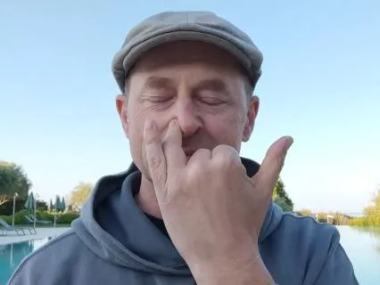 Nadi Shodhana (Alternate Nostril Breathing)