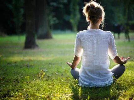 Nature Immersion With Amanda Bainbridge ( 30 Mins )