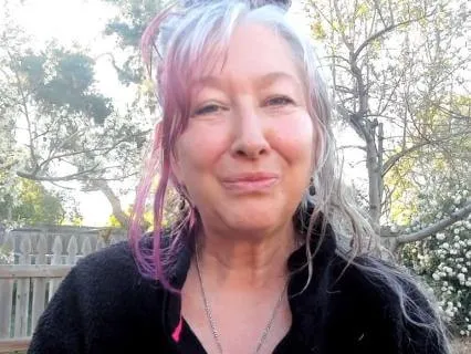 Nature Interconnection & Grounding With Trees