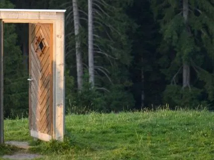 Navigating Life Transitions With Acceptance & Resilience