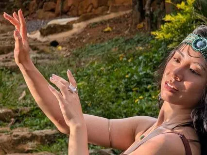 Nervous-System Reset | 9-Min Breathwork & Vagus Hum