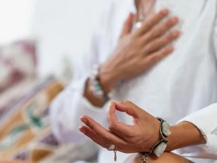 Neuro-Chakra Fusion: Integrative Heart-Centered Meditation