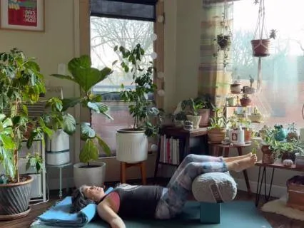 New Moon in Capricorn Gentle Practice
