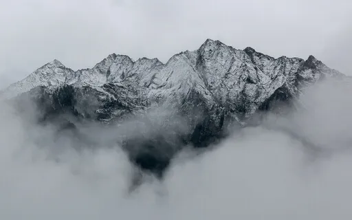 New Moon In Pisces - Connect To Deep Wisdom (Spring Water)