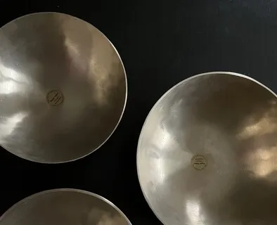 Nidra With Tibetan bowls