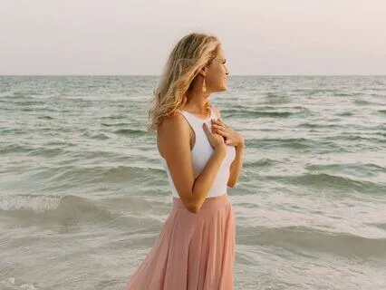 Nighttime Gratitude: Relax, Reflect, & Receive Your Dreams