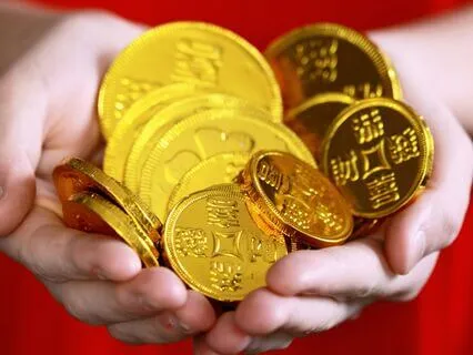 Nighttime Money Magnet: Manifest Abundance While You Sleep