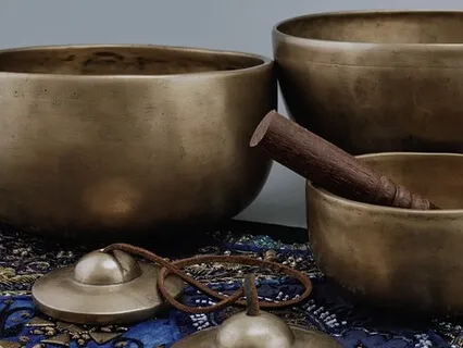 Unguided 10 Minute Singing Bowls Music