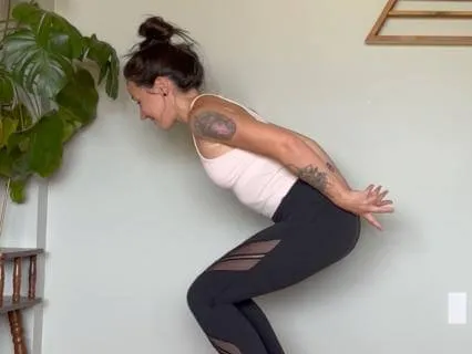 No Hands Yoga Flow: 30 Day Challenge Day 7