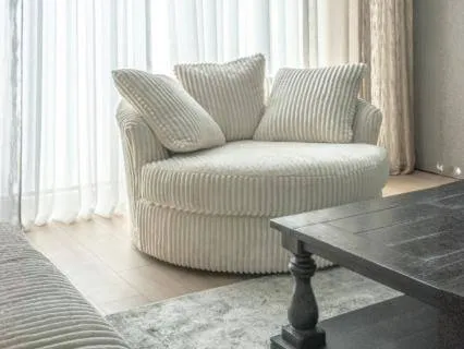 Nothing To Fix: A Practice Of Gentle Self-Acceptance