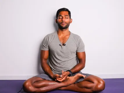 #22 Be Thoughtless | Yoga Sutras Of Patanjali | Daily Live Meditation