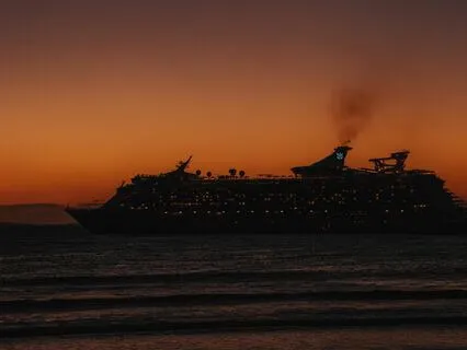 Oasis of the Seas - Relaxing in the Aft