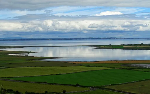 Ocean Goes Everywhere (With Music)