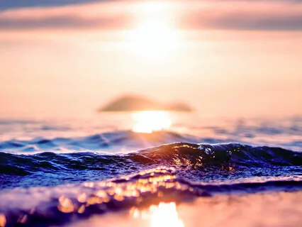 Relaxing Ocean Piano - 10 min