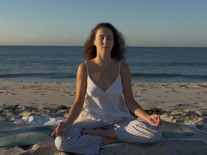Ocean Sound Meditation With Akasha mudra