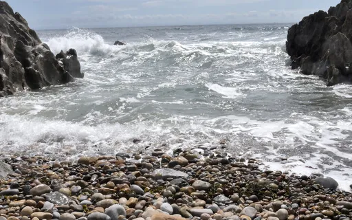 Ocean Sounds At Pebble Cove 