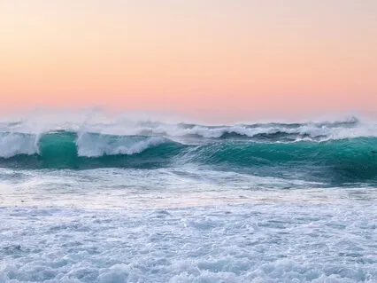 Ocean Waves Meditation | Guided Breathing & Visualization