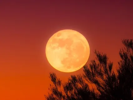 October Full Moon In Aries + Super Moon Meditation