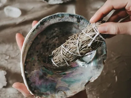 Ojibwe Morning Prayer To The Creator - English Translation 