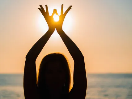 Om - A Session To Return To The Center And Present