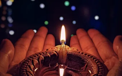 Om Guru Om - Chanting Mantras 432hz