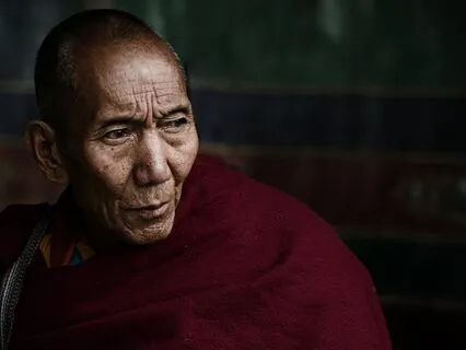 Om Mantra Chants & Tibetan Harmonium | 20 Minutes