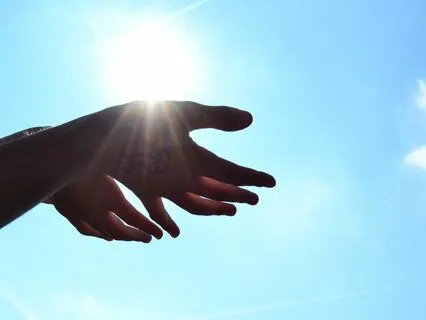 Om Mitraya Namaha (108 Times) Mantra To Sun God