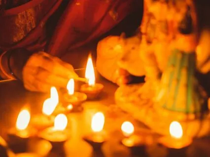 Om Shreem Hreem Powerful Mantra Chanted 108 Times