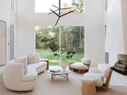 One Minute, Three Breaths, Starts Now!